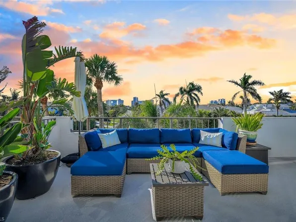 4200 Belair LN #306, NAPLES, FL 34103