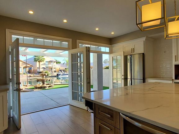 5th image of 1301 W Windrift Way