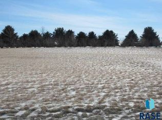 591 Hill Crest St, Edgerton, MN 56128