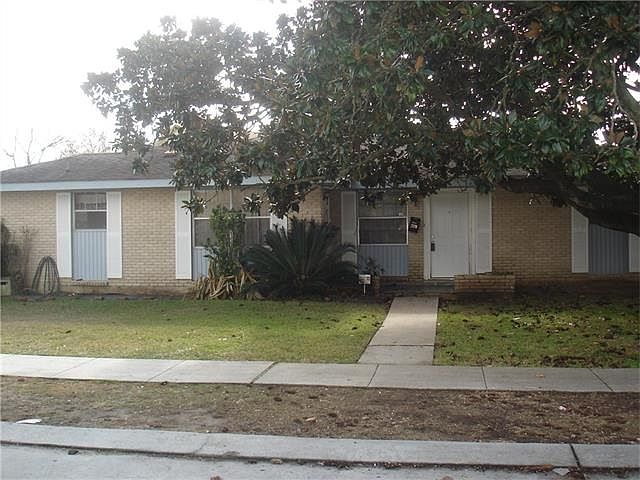 1st image of 2120 Esplanade Pl