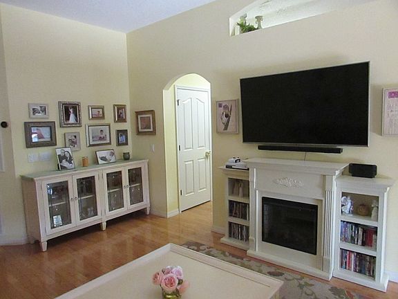 5th image of 1529 Aldridge Ln