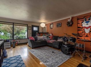 916 N St SE, Tumwater, WA 98501