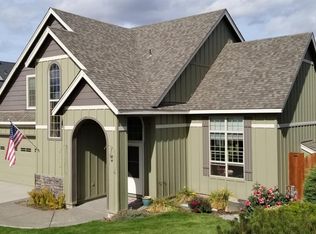 2165 NW Sterling Ave, Redmond, OR 97756