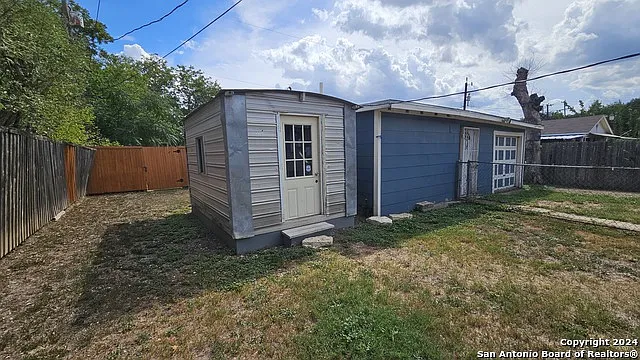 1726 Basse Rd — Photo 18