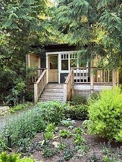 2nd image of 9964 NE Lafayette Avenue