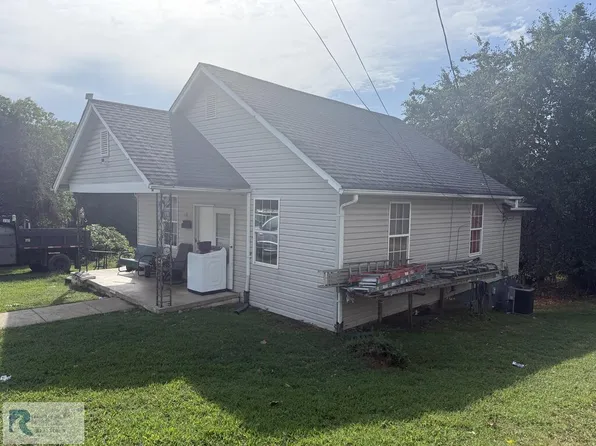106 W Stephens St, Danville, VA 24541