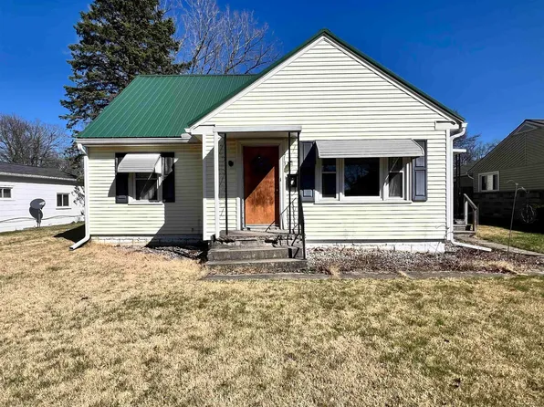 413 Oak St, Hudson, MI 49247