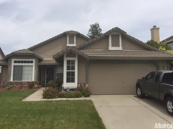 9081 Chantal Way, Sacramento, CA 95829