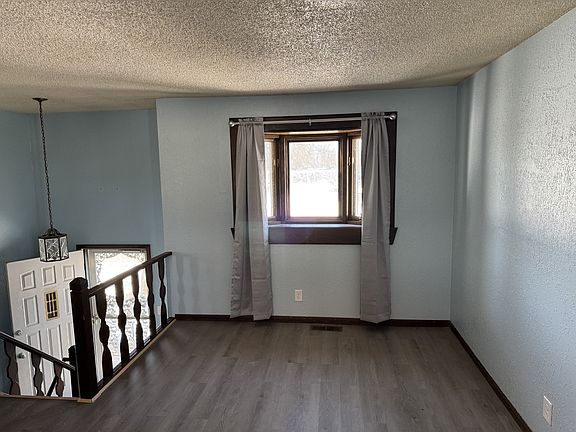 4th image of 439-443 S 4th St #439
