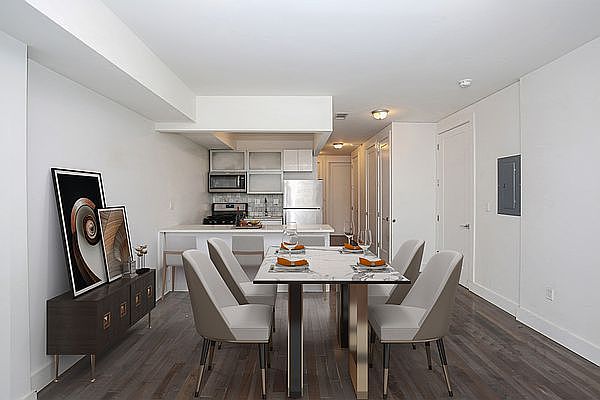 1st image of 264 Saratoga Ave #1