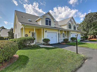 40 Old Louisquisset Pike UNIT 301, North Smithfield, RI, 02896