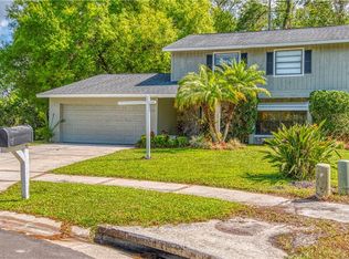 300 Waterford Cir W, Tarpon Springs, FL 34688