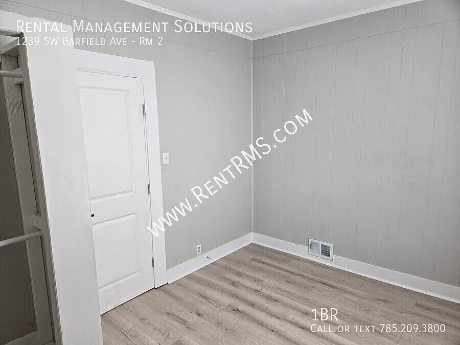 1239 SW Garfield Ave — Photo 4