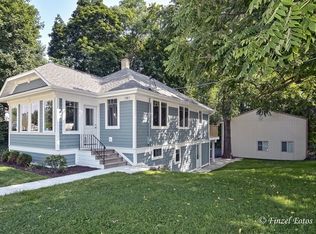 58 N Western Ave, Carpentersville, IL 60110