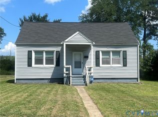 1911 Oakland St, Petersburg, VA 23805