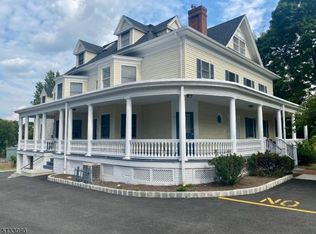 15 Madison Ave APT 4, Madison, NJ 07940