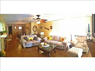 1st image of 4016 Gresham St Unit B1