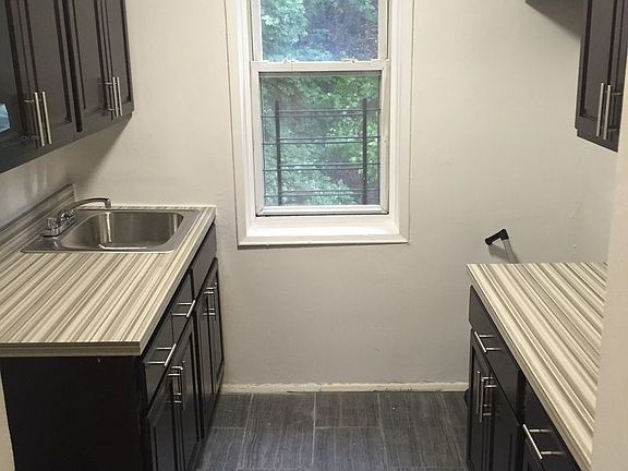 5th image of 6601 Broadway APT 5H