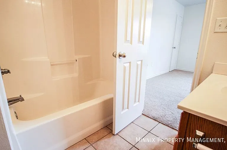 307 N Clinton Ave #A — Photo 19