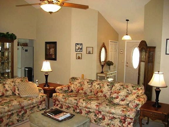 4th image of 48496 Thorncroft Dr