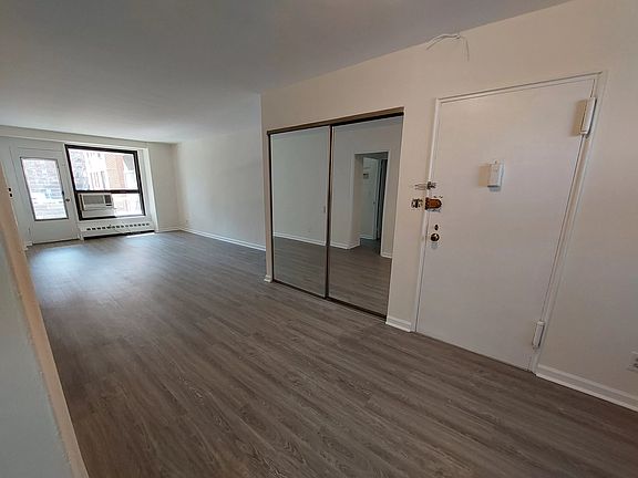 5th image of 61-55 98th St #3G