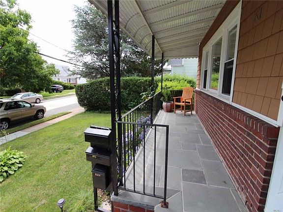 3rd image of 61 N Rockaway Ave APT 1