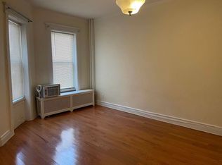 372 85th St #1, Brooklyn, NY 11209