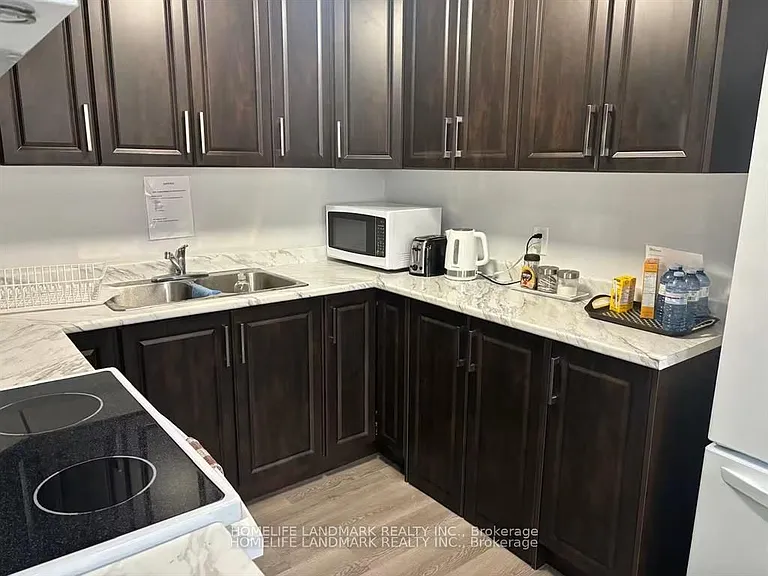 794 Biggar Hts E — Photo 9