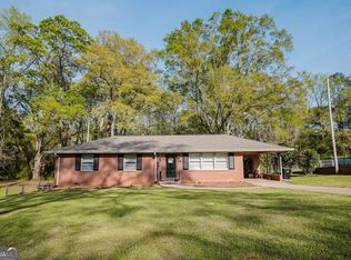 222 Redbud Dr, Barnesville, GA 30204