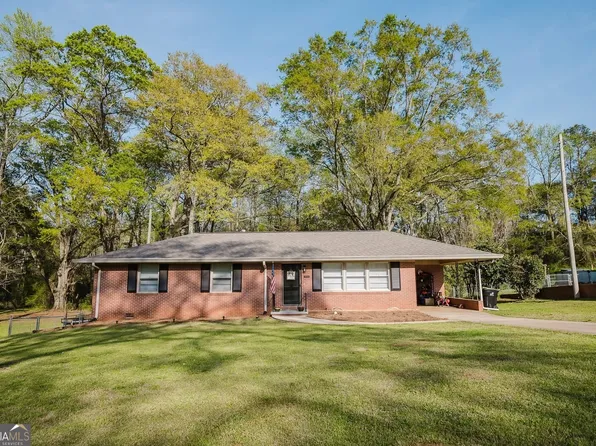 222 Redbud Dr, Barnesville, GA 30204