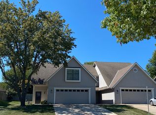 3704 NE Independence Ave, Lees Summit, MO 64064