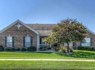 2379 Cripple Creek Dr, Saint Louis, MO 63129