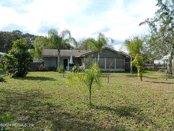 3rd image of 330 ALTARA Drive