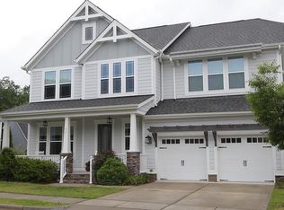 15 Greenleaf Dr, Chapel Hill, NC 27516