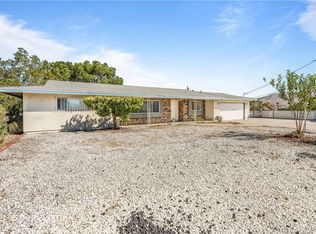 18556 Walnut St, Hesperia, CA 92345