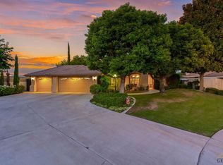 2318 Lone Tree Ct, Bakersfield, CA 93312