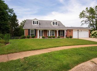 2755 Danforth Dr, Saint Louis, MO 63129