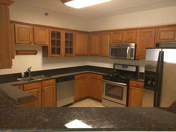 5th image of 410 W Mahogany Ct #202
