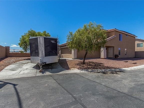 2nd image of 3563 Greenwood Springs Dr