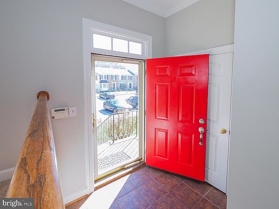 3rd image of 2289 Canteen Cir