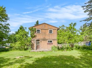 6998 S Royston Rd, Eaton Rapids, MI 48827