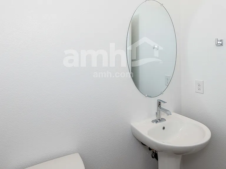 9572 Marchmont Rd — Photo 10