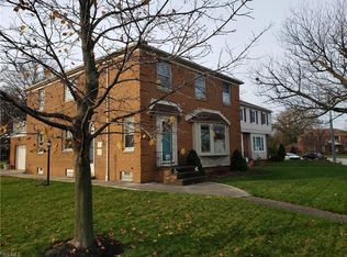19685 Hilliard Blvd #UP, Rocky River, OH 44116