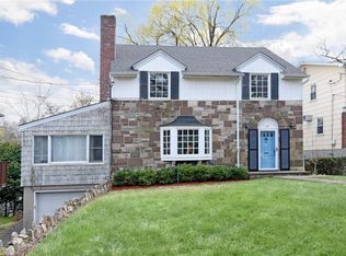 14 Hilldale Rd, Dobbs Ferry, NY 10522