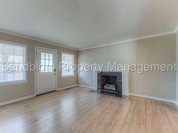 5th image of 743 S Pittsburg Ave