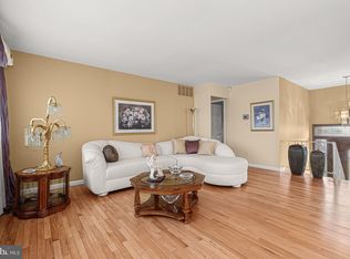 8108 Candle Ln, Rosedale, MD 21237