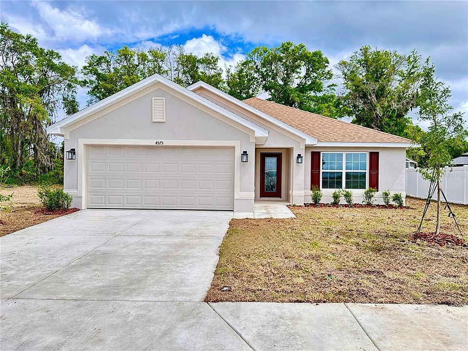 1st image of 4575 NE 32nd Pl