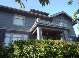 365 McGraw St, Seattle, WA 98109