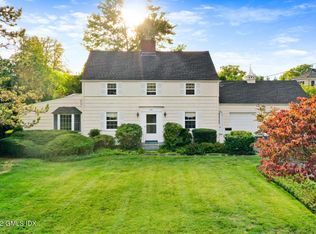 3 Wahneta Rd, Old Greenwich, CT 06870