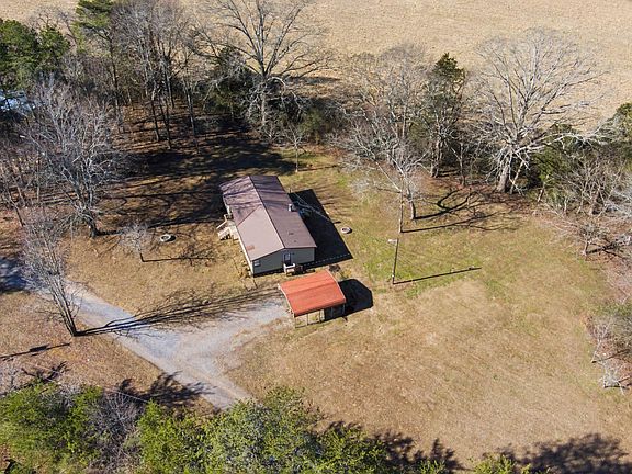 3rd image of 206 County Road 208